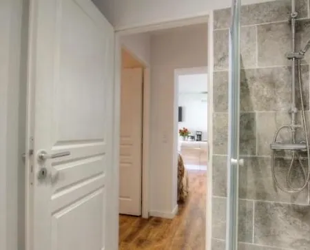 Tranquille En Bas De * Afa